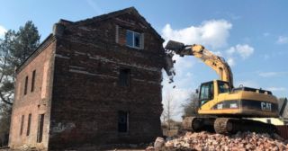 Демонтаж кирпичного дома Медногорск, цена от 2931 руб.