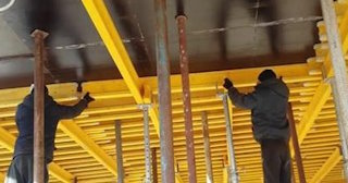 Демонтаж опалубки в Медногорске: цены от 360 рублей | Сварной-Мдн